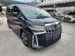 Recon 2022 Toyota Alphard 2.5 SC With Sunroof / DIM / BSM / Spare Tyre / Apple Car Play / 3LED / 10k Mileage / Grade 4 / Pre Crash / Lane Assists / Recon - Cars for sale