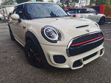 2018 MINI 3 Door 2.0 JCW Facelift Full Spec With Sunroof,Harmon Kardon,Reverse Cam,I-Drive,Push Start,Keyless