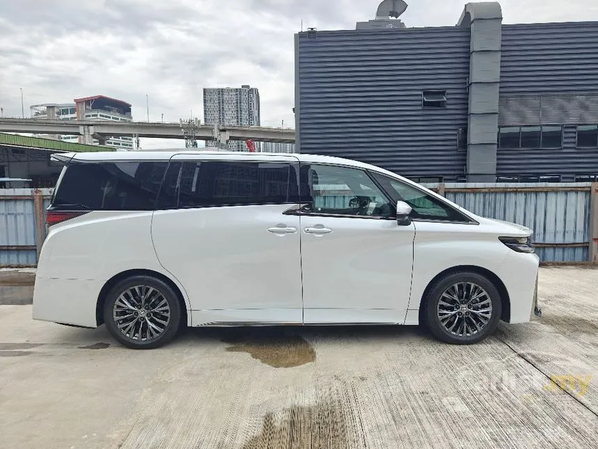 2024 Toyota Vellfire Z Premier MPV