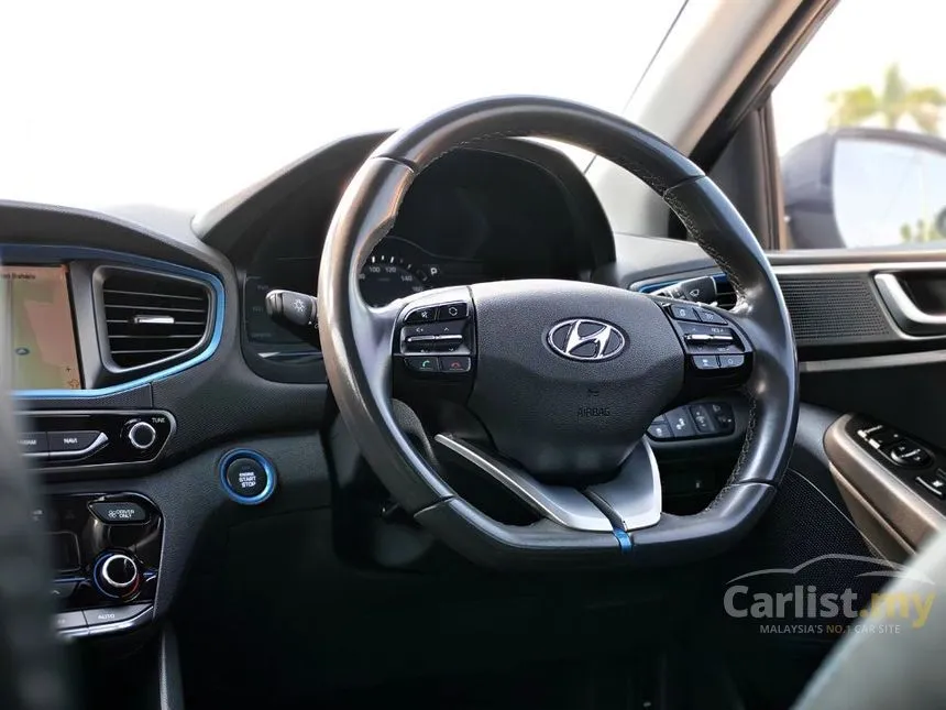2019 Hyundai Ioniq HEV Plus Hatchback