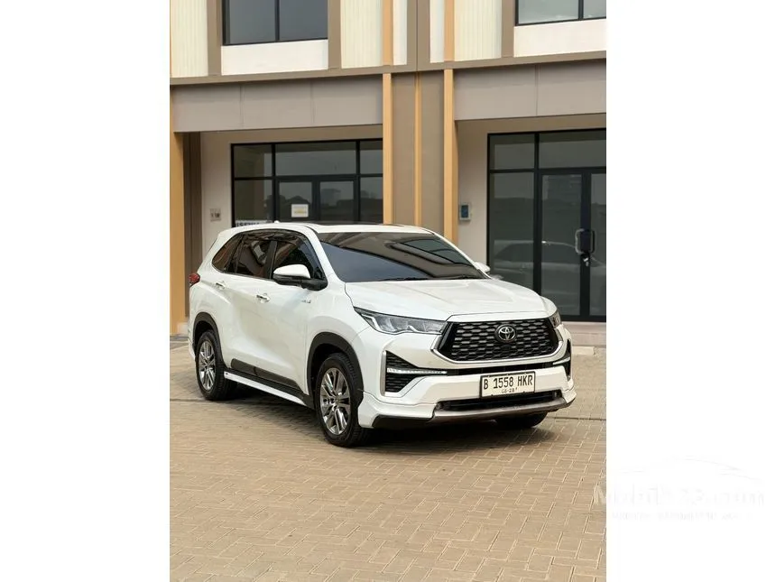 2023 Toyota Kijang Innova Zenix Q HV TSS ( Premium Color) MPV