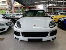 2015 Porsche Cayenne 3.6 P/Roof