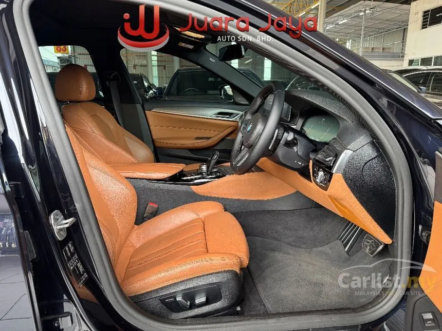 2019 BMW 530i M Sport Sedan