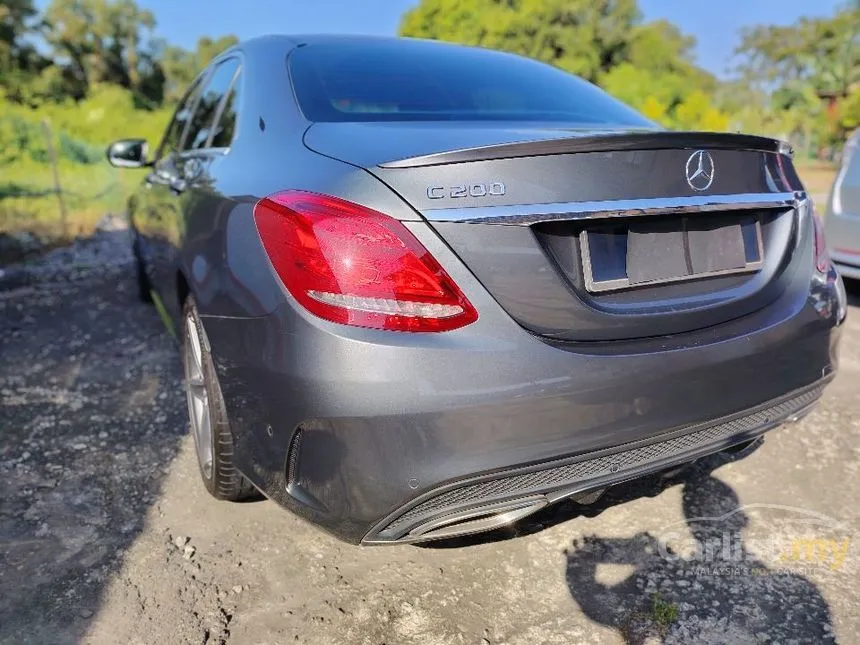 2017 Mercedes-Benz C200 Avantgarde Sedan