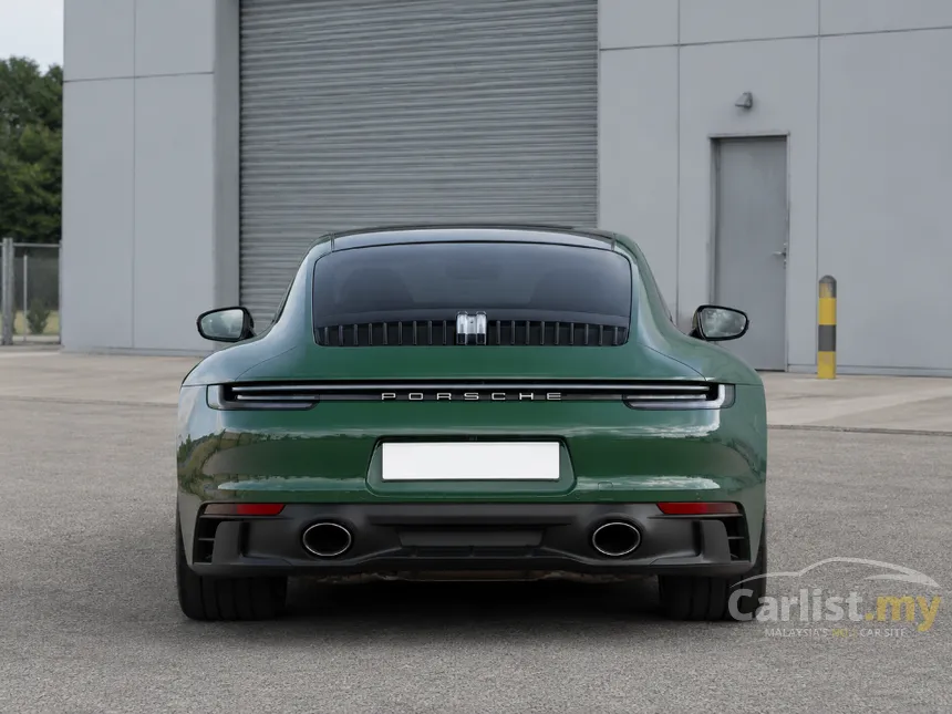 2022 Porsche 911 Carrera GTS Coupe