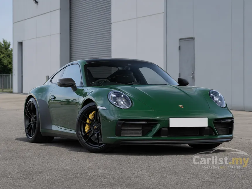 2022 Porsche 911 Carrera GTS Coupe