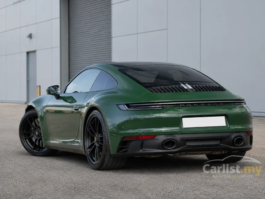 2022 Porsche 911 Carrera GTS Coupe