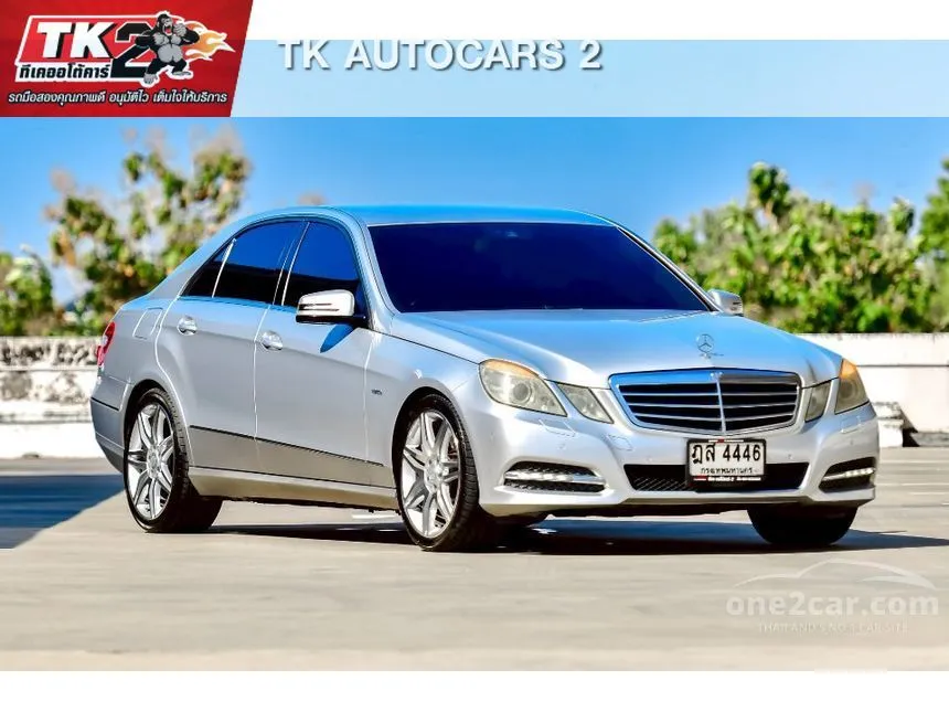 2012 Mercedes-Benz E250 Avantgarde CGI BlueEFFICIENCY Sedan