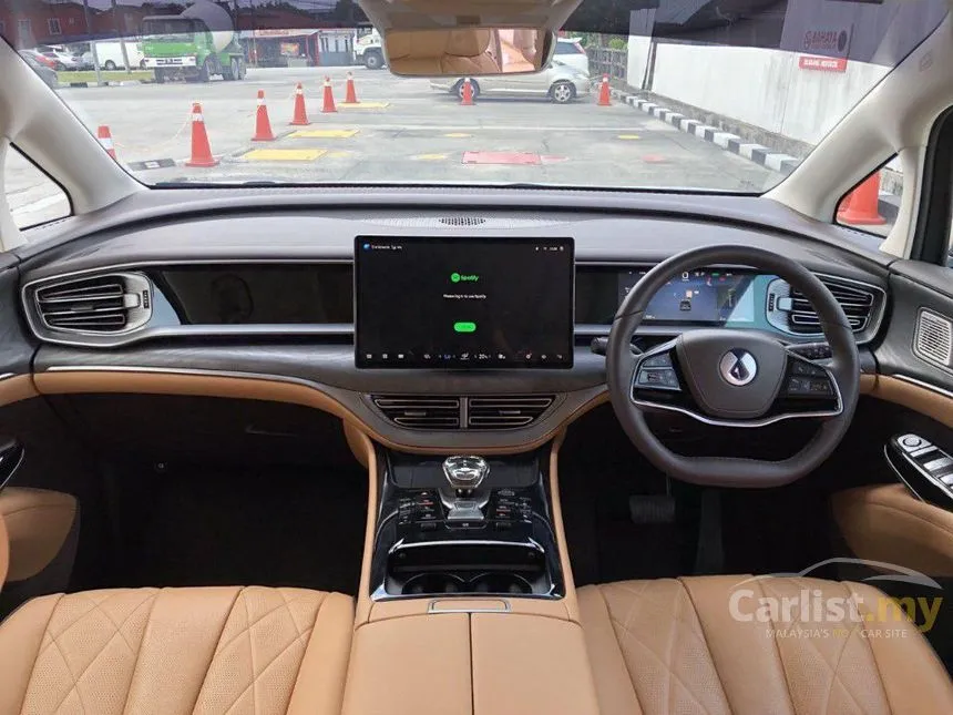 2025 Denza D9 Advanced MPV