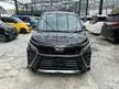 Recon 2018 Toyota Voxy 2.0 ZS Kirameki 8 seater unreg