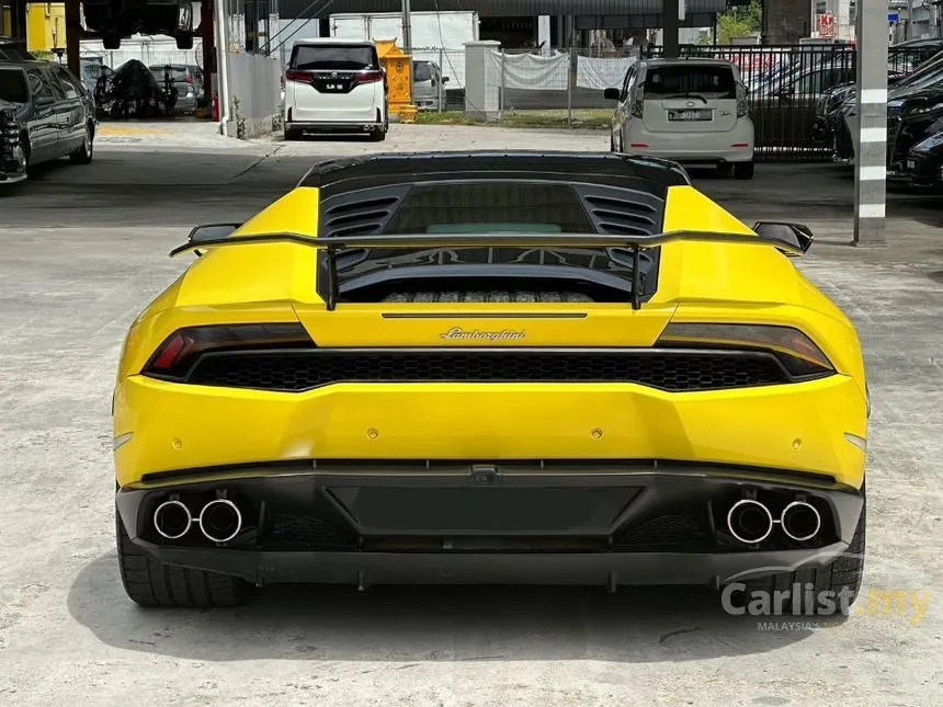 2016 Lamborghini Huracan LP580-2 Coupe