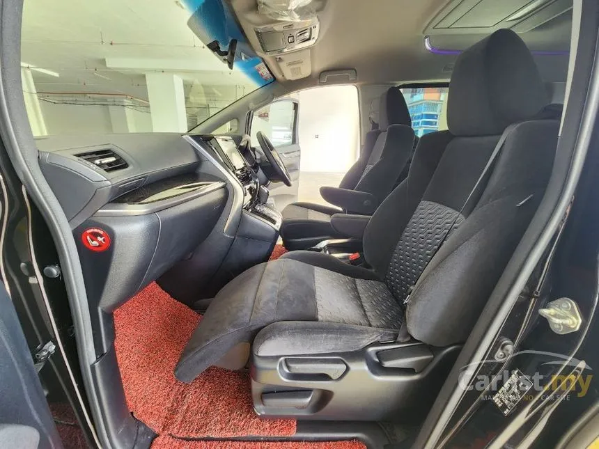 2015 Toyota Vellfire ZG MPV