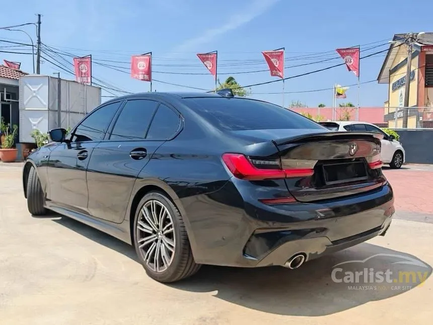 2021 BMW 330i M Sport Driving Assist Pack Sedan