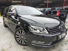 2015 Volkswagen Passat 1.8 TSI F/SERVICE RECORD UNDER VW MALAYSIA ORIGINAL PAINT FULL SERVISE RECORD OUR GOT PASSAT CAN CHOOSE