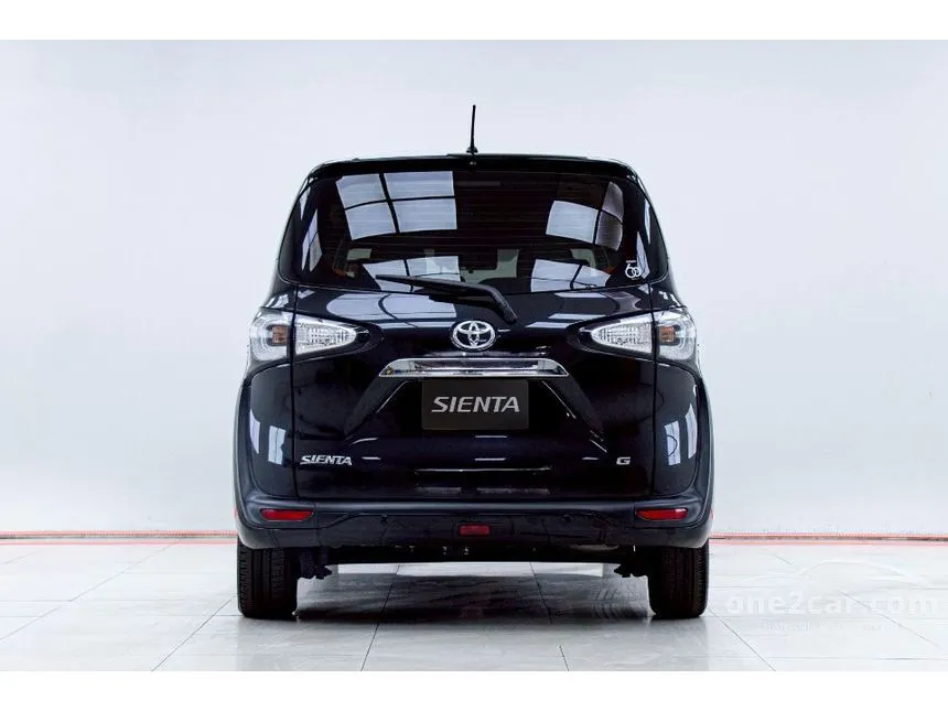 2022 Toyota SIENTA G Wagon
