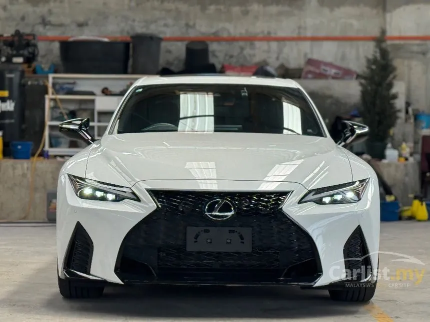 2021 Lexus IS 300 F Sport Sedan