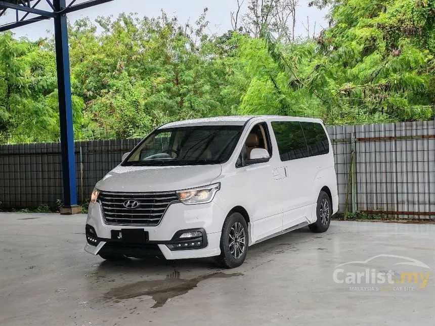 2019 Hyundai Grand Starex Executive MPV