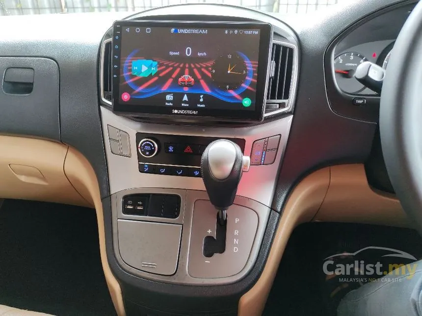 2019 Hyundai Grand Starex Executive MPV