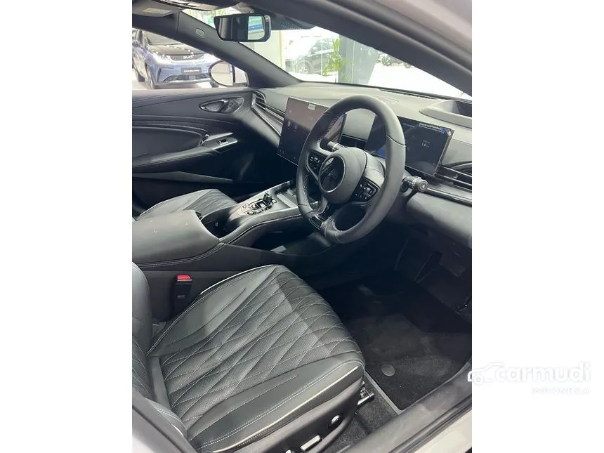 2025 BYD Seal Premium Extended Range Sedan