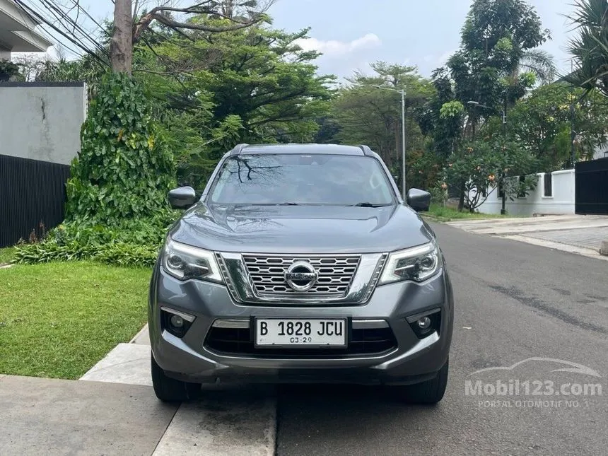 Jual Mobil Nissan Terra 2018 E 2.5 di DKI Jakarta Automatic Wagon Abu