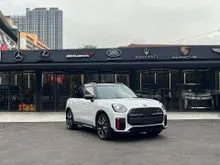 2024 MINI Countryman 2.0 John Cooper Works ALL4 SUV JCW BSM,HUD,Harman Kardon,Wireless Charging,Surround Cmaera,Power Boot,Black Interior