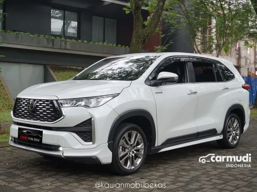 2023 Toyota Kijang Innova Zenix Q HV TSS ( Premium Color) MPV