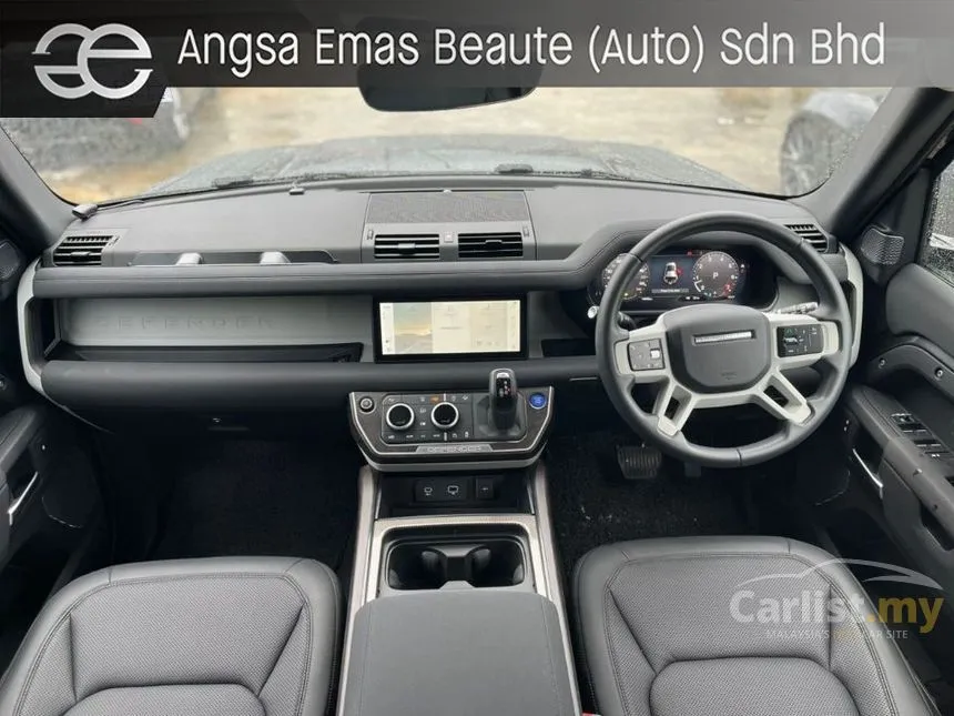 2023 Land Rover Defender 110 P300 SE SUV