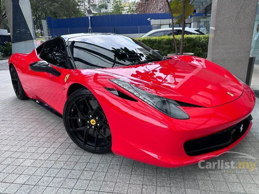 2011 Ferrari 458 Italia Coupe