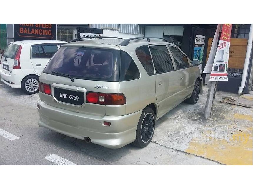 2000 Toyota Ipsum Wagon