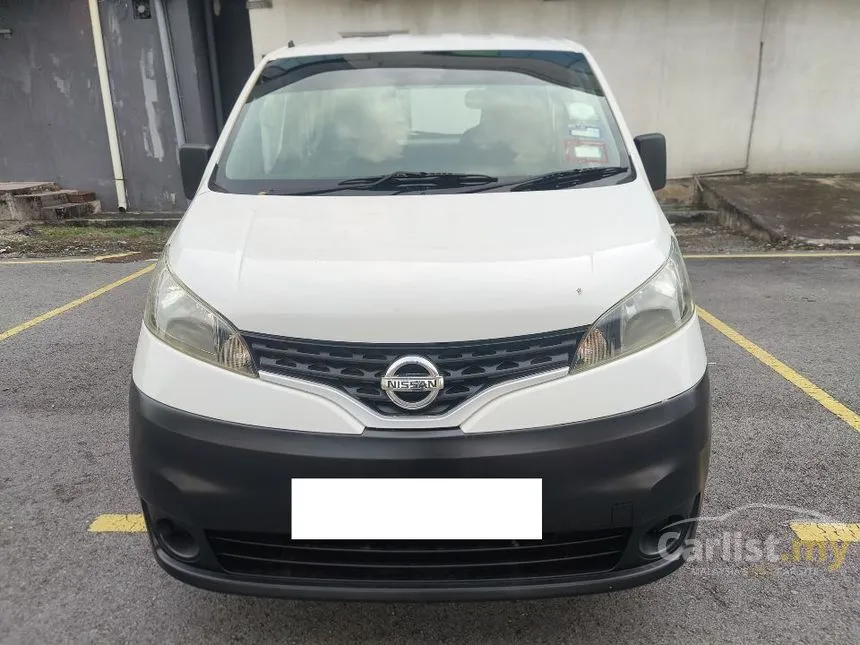 2015 Nissan NV200 Semi Panel Van