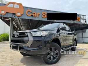 2022 Toyota Hilux 2.4 E Dual Cab Pickup
