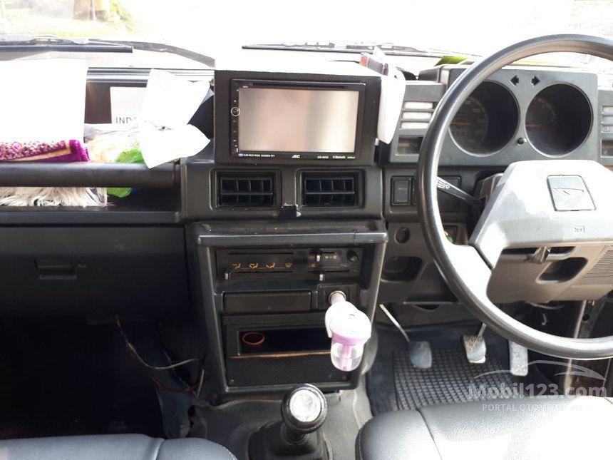 1995 Daihatsu Taft Jeep