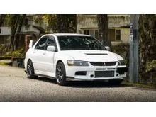 2001 Mitsubishi Lancer 2.0 Evolution VII Sedan