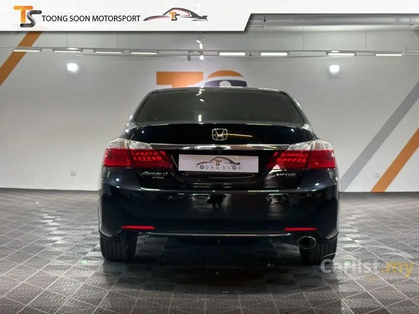 2015 Honda Accord VTi-L Sedan
