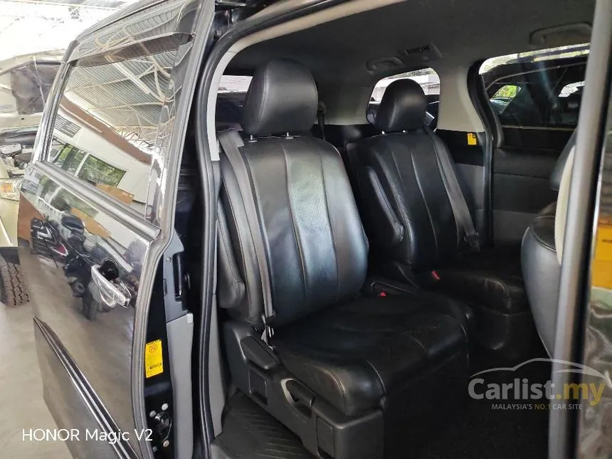 2010 Toyota Estima Aeras MPV