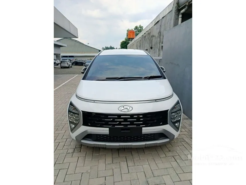 Jual Mobil Hyundai Stargazer 2024 Essential 1.5 di Banten Automatic Wagon Putih Rp 240.000.000