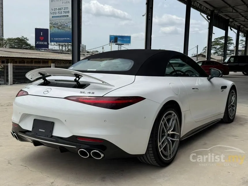 2022 Mercedes-Benz AMG SL43 Convertible