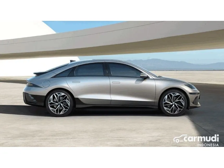 Jual Mobil Hyundai IONIQ 6 2024 Signature Long Range di DKI Jakarta Automatic Sedan Silver Rp 1.195.000.000