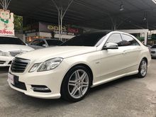 2012 Mercedes-Benz E200 CGI BlueEFFICIENCY 1.8 W212 (ปี 10-16) Elegance Sedan AT