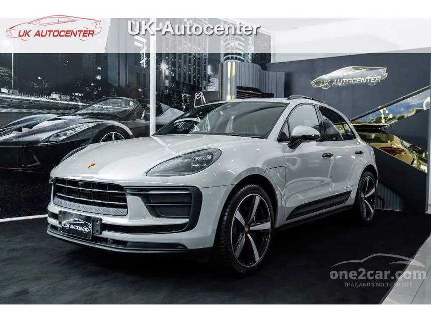 2022 Porsche MACAN SUV