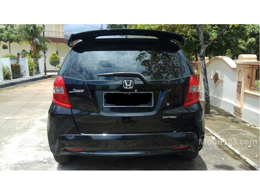 Jual Mobil  Honda Jazz  2011 S 1 5 di Sumatera Barat Manual 