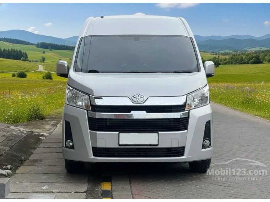 2024 Toyota Hiace Premio Van