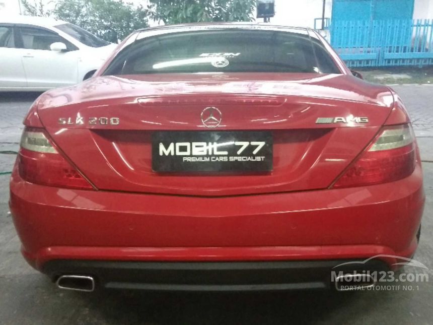 Jual Mobil Mercedes-Benz SLK200 2011 CGI 1.8 di Jawa Timur 