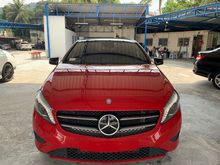 2015 Mercedes-Benz A180 1.6 Urban Line Hatchback / A 180