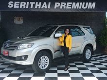 2012 Toyota Fortuner 3.0 (ปี 12-15) V SUV AT