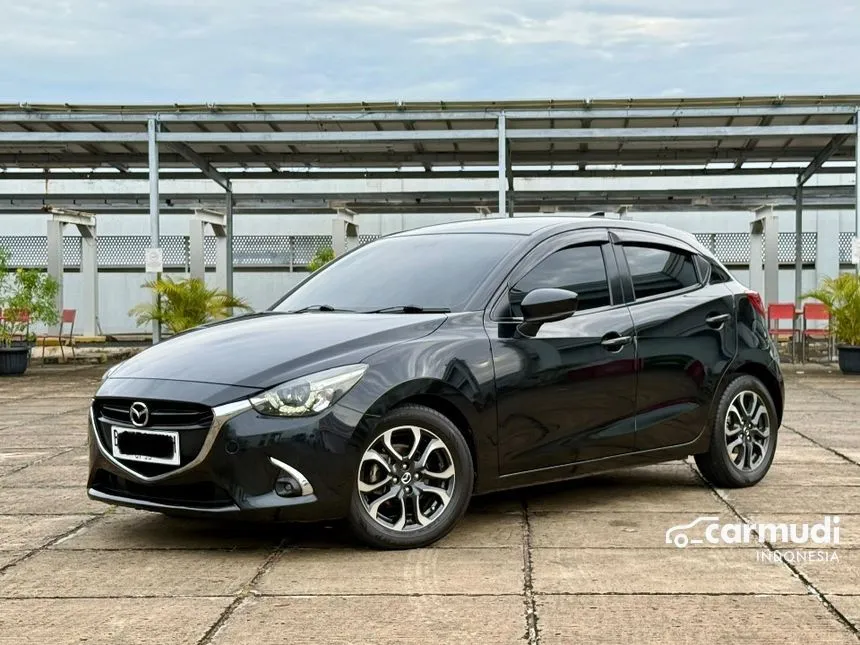 2017 Mazda 2 R Hatchback