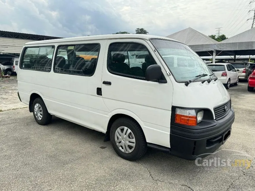 2003 Toyota Hiace Van