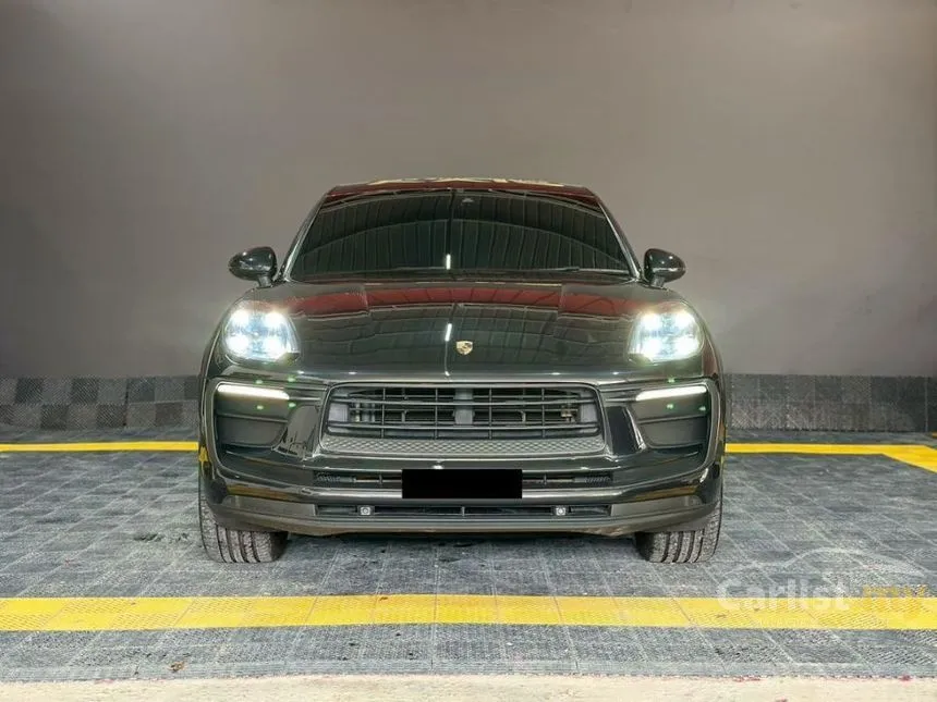 2017 Porsche Macan SUV