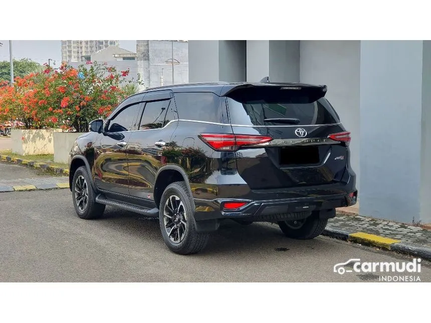 2022 Toyota Fortuner VRZ 4X2 SUV