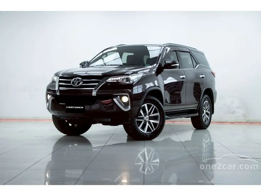 2016 Toyota FORTUNER V SUV